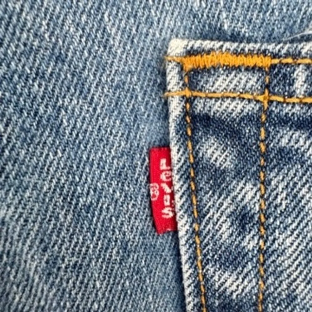 Levi's 501 Original Fit Jeans Mens‎ 36x30 Blue Straight Leg Button Fly Denim